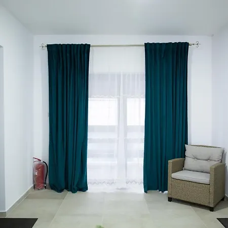 Apartment Charming Studio In Frasin